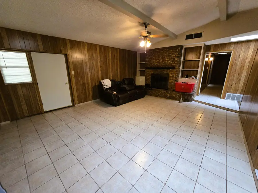 324 Briarwood Drive, Bronte, TX 76933 - #2