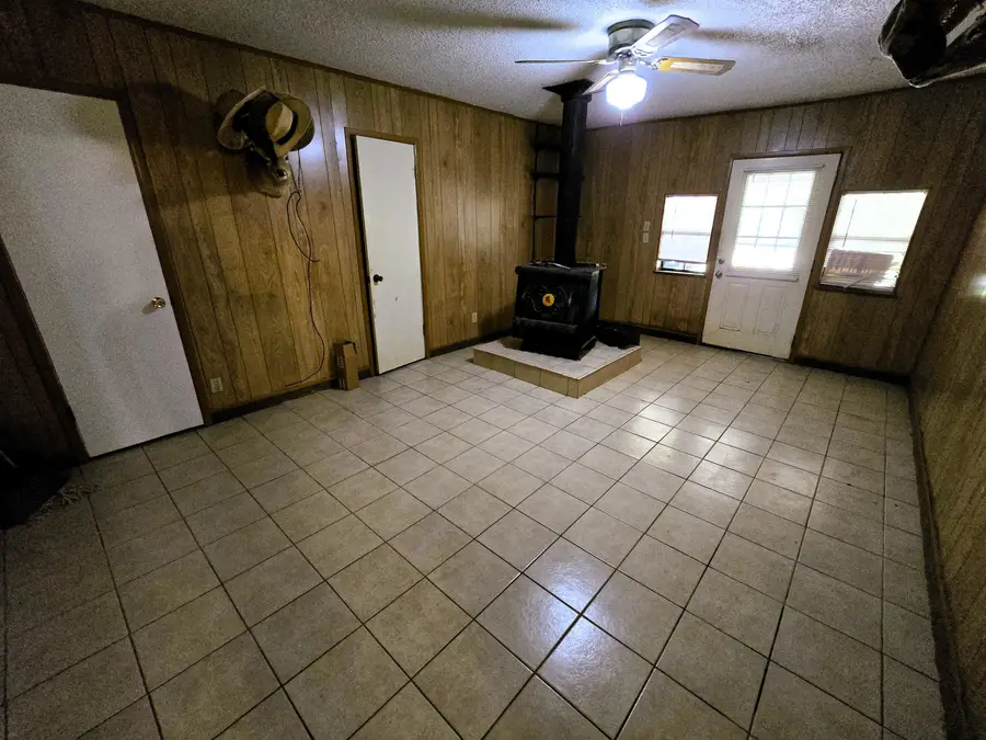 324 Briarwood Drive, Bronte, TX 76933 - #3