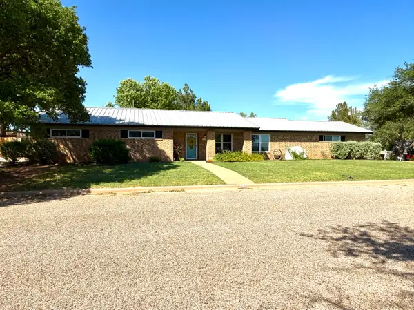 534 Overland Trail, Robert Lee, TX 76945