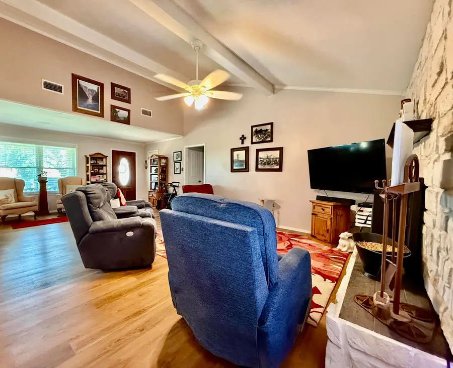 534 Overland Trail, Robert Lee, TX 76945 - #3
