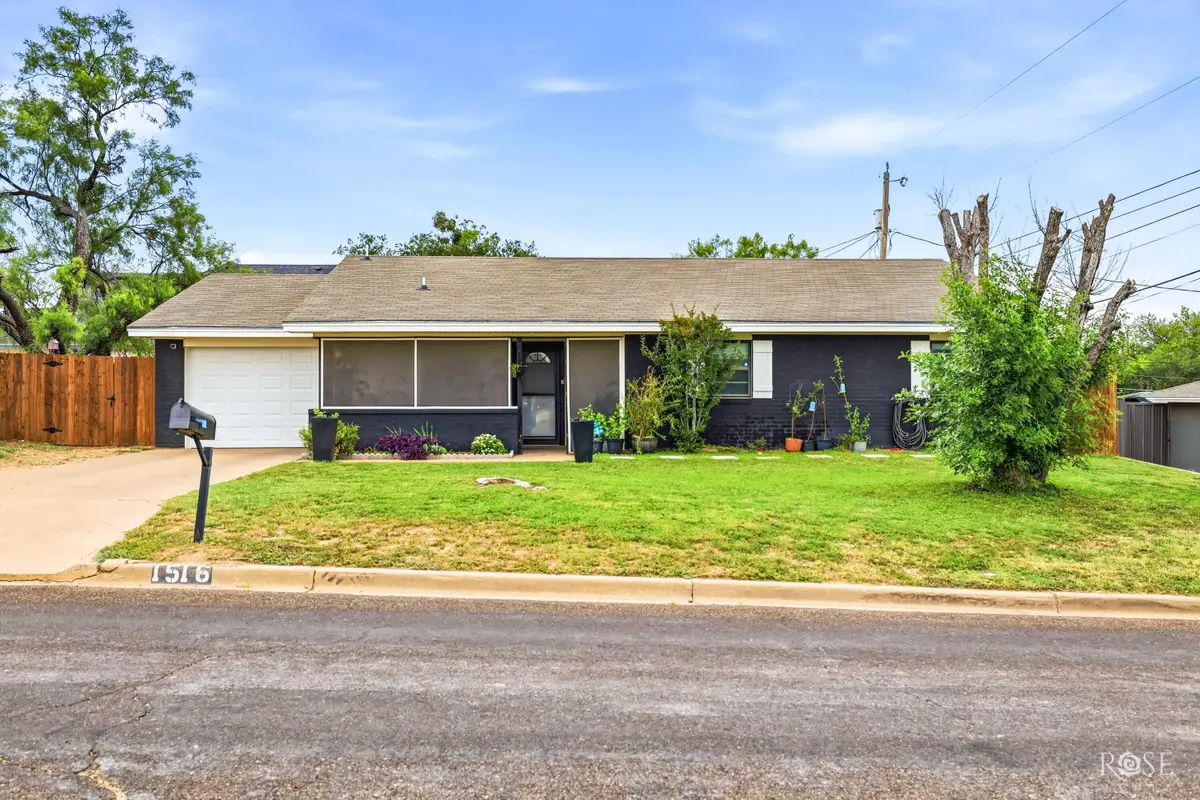 1516 N Van Buren Street, San Angelo, TX 76901 - #1