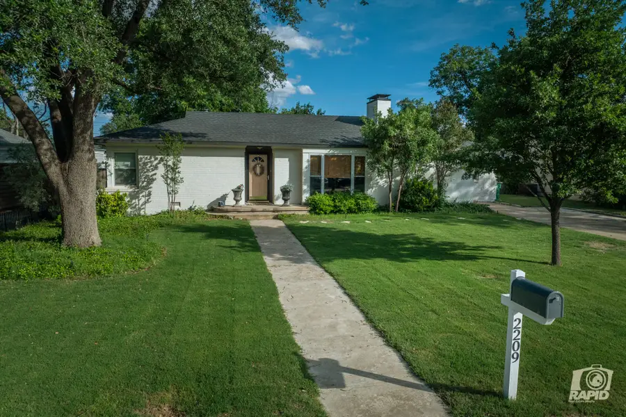 2209 Live Oak Street, San Angelo, TX 76901 - #3