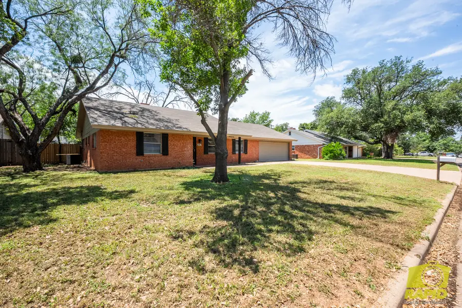 2813 Oak Forest Drive, San Angelo, TX 76904 - #3