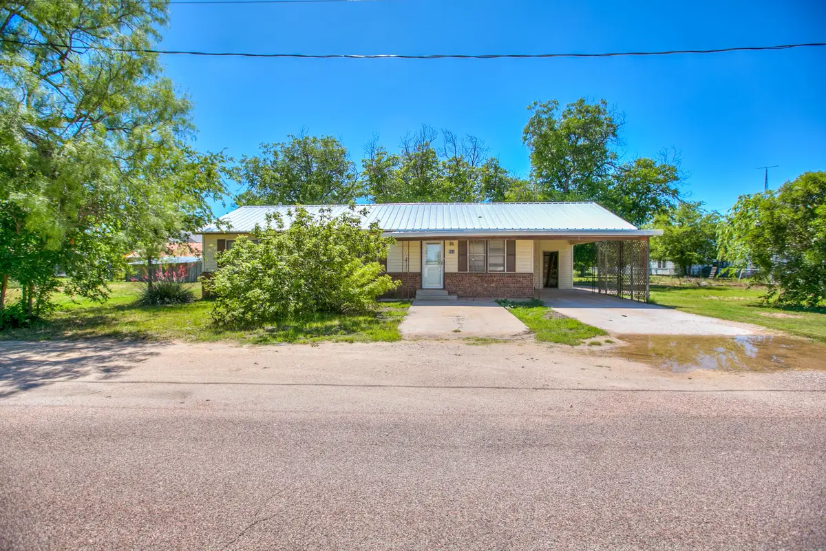 805 Sycamore Street, Miles, TX 76861 - #1