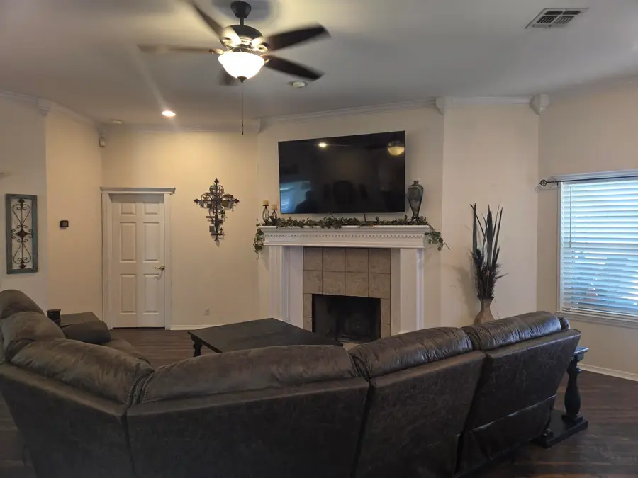 3015 Grandview Drive, San Angelo, TX 76904 - #2