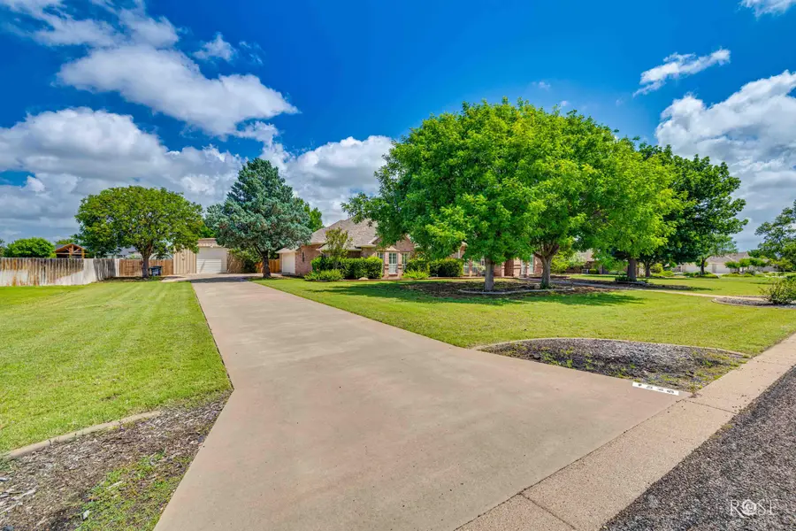 1526 Floyd Drive, San Angelo, TX 76904 - #3