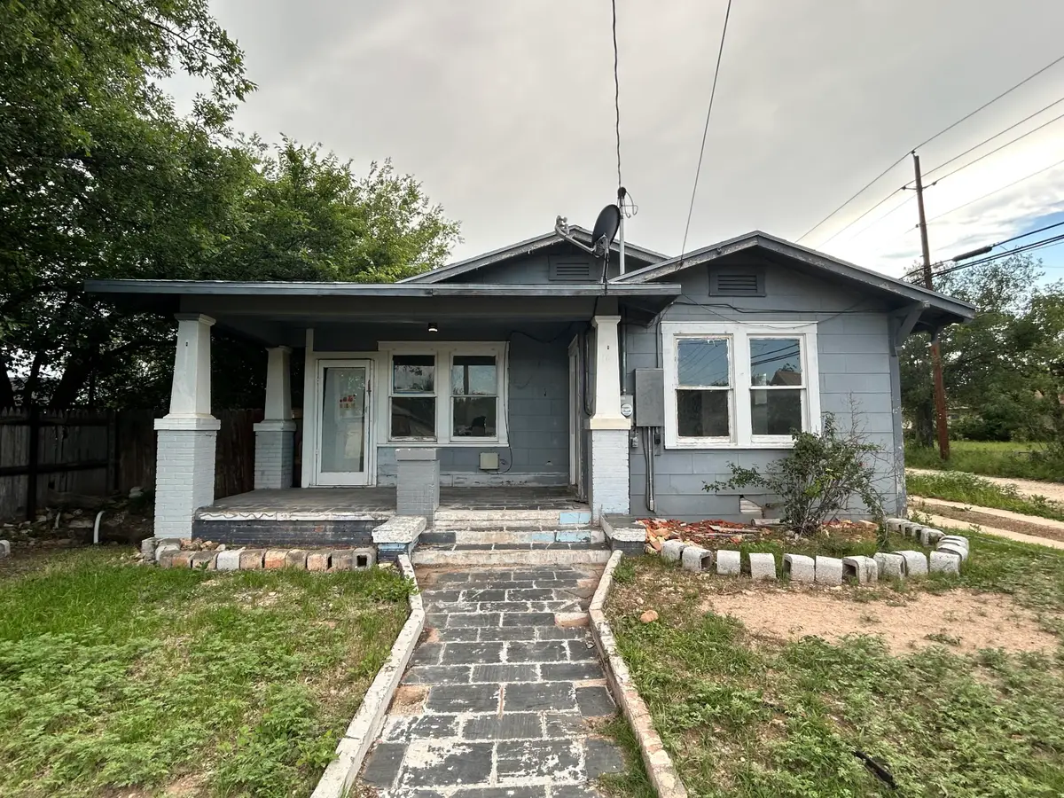 15 N Pope Street, San Angelo, TX 76903 - #1