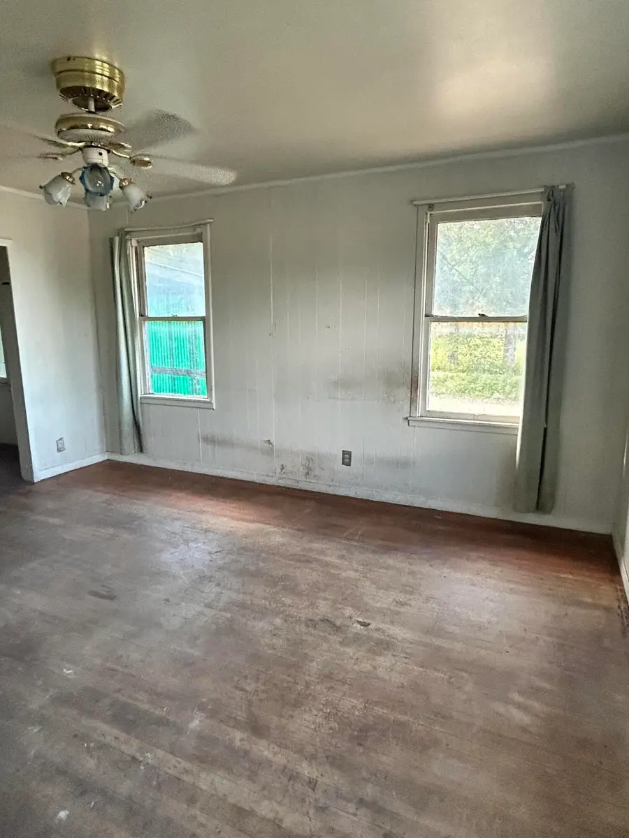 15 N Pope Street, San Angelo, TX 76903 - #3