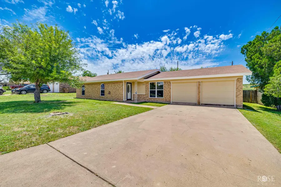 3025 Catalina Drive, San Angelo, TX 76901 - #2