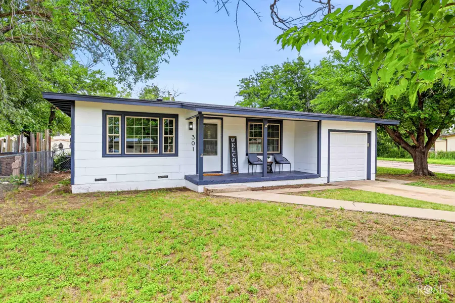 301 River Oaks Street, San Angelo, TX 76903 - #2