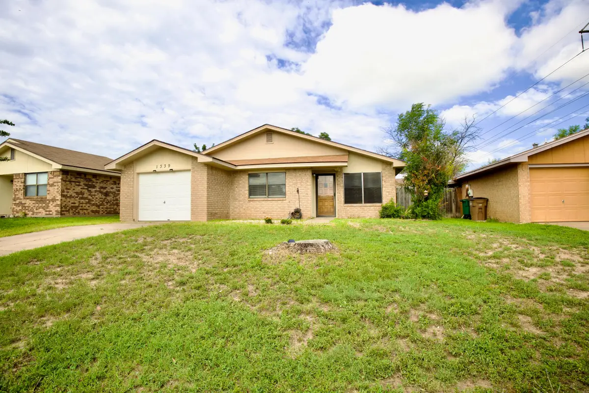 1339 Fox Hollow Street, San Angelo, TX 76905 - #1