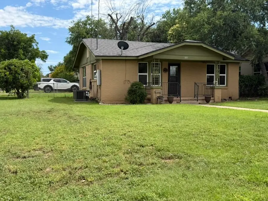 1801 W Avenue I, San Angelo, TX 76901 - #3
