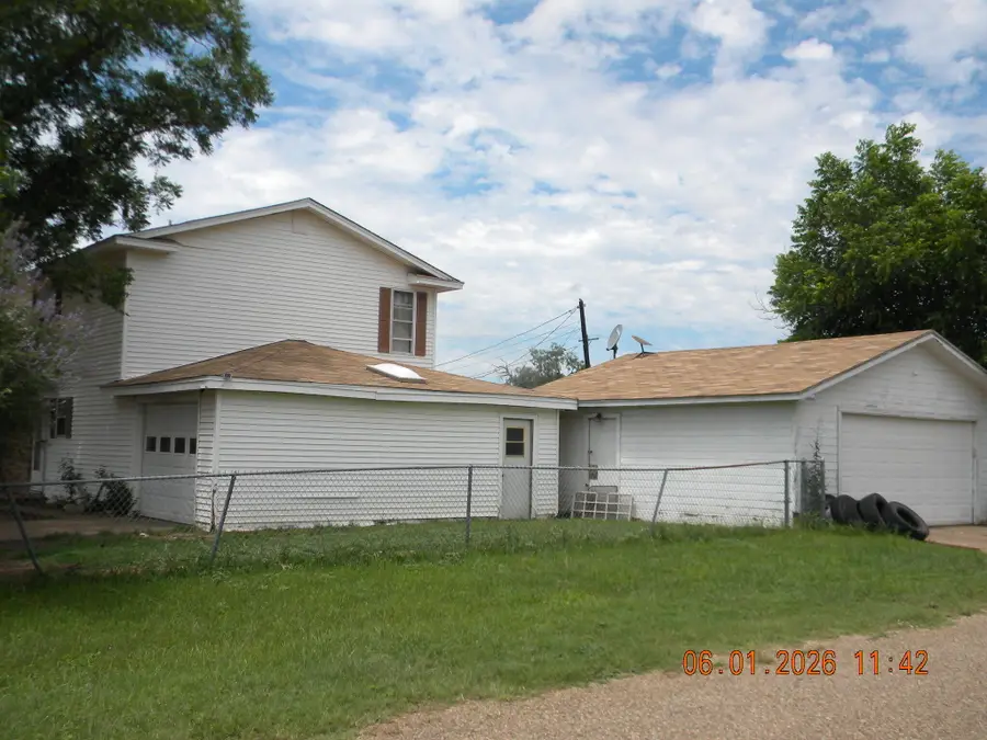 1021 Bishop Street, Robert Lee, TX 76945 - #3