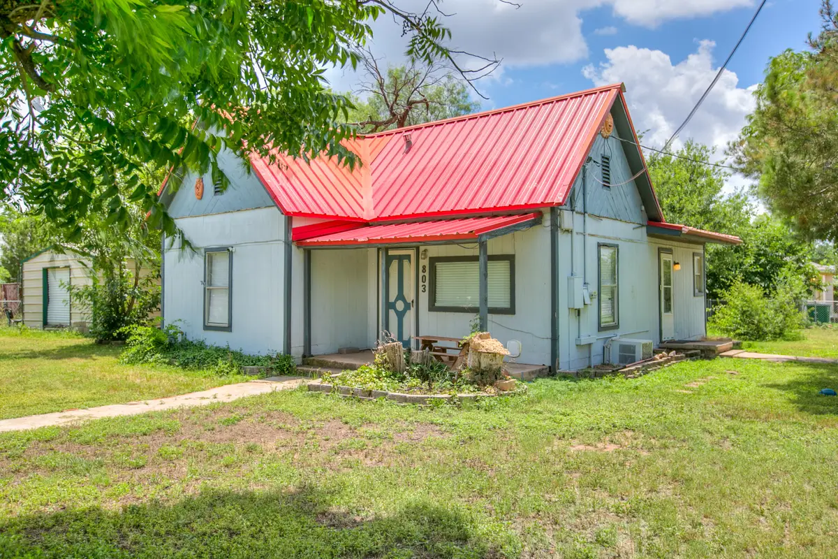 803 E 17th Street, San Angelo, TX 76903 - #1