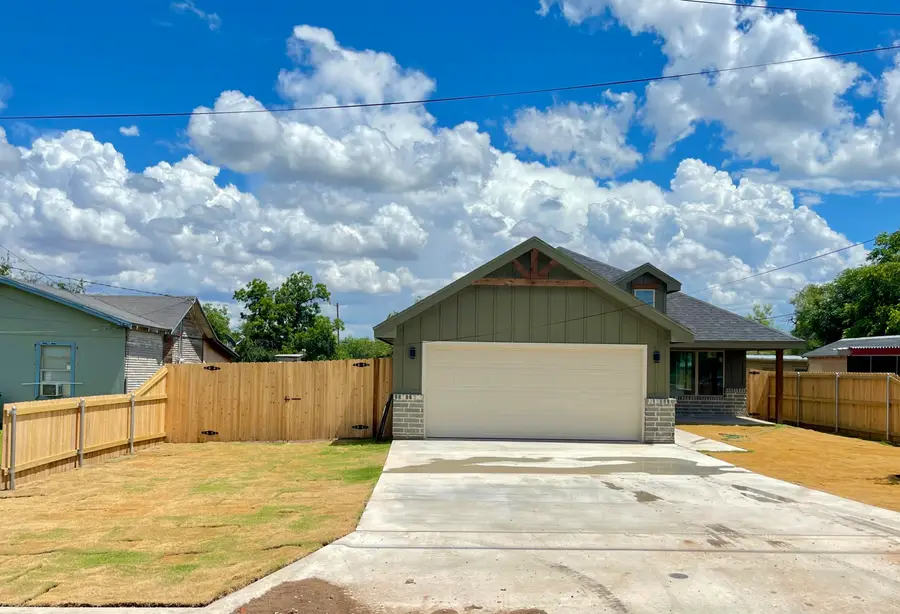 13 E 28th Street, San Angelo, TX 76903 - #2