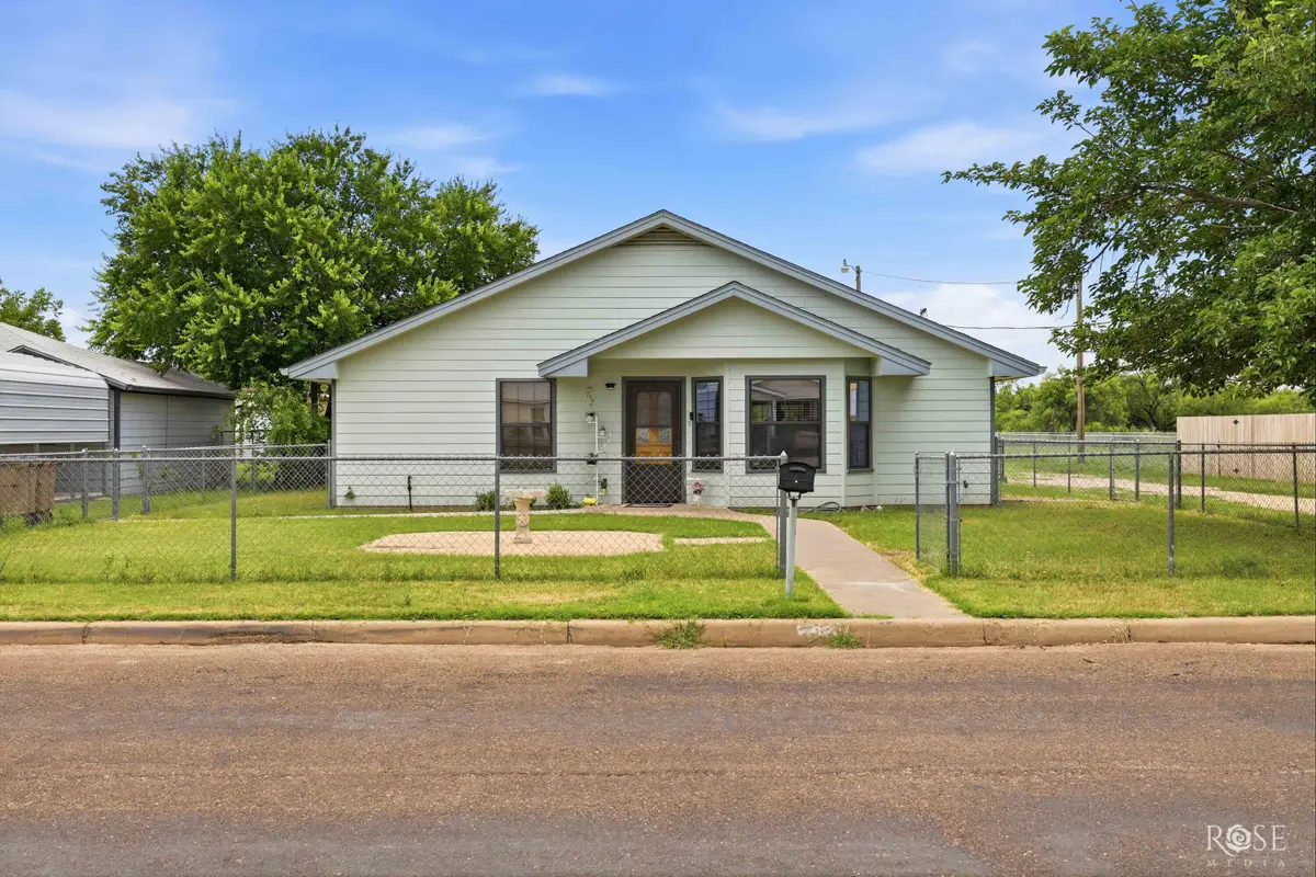 57 W 34th Street, San Angelo, TX 76903 - #1