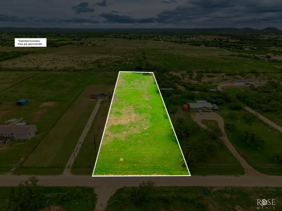 1704 Bramlett Lane, San Angelo, TX 76905 - #2