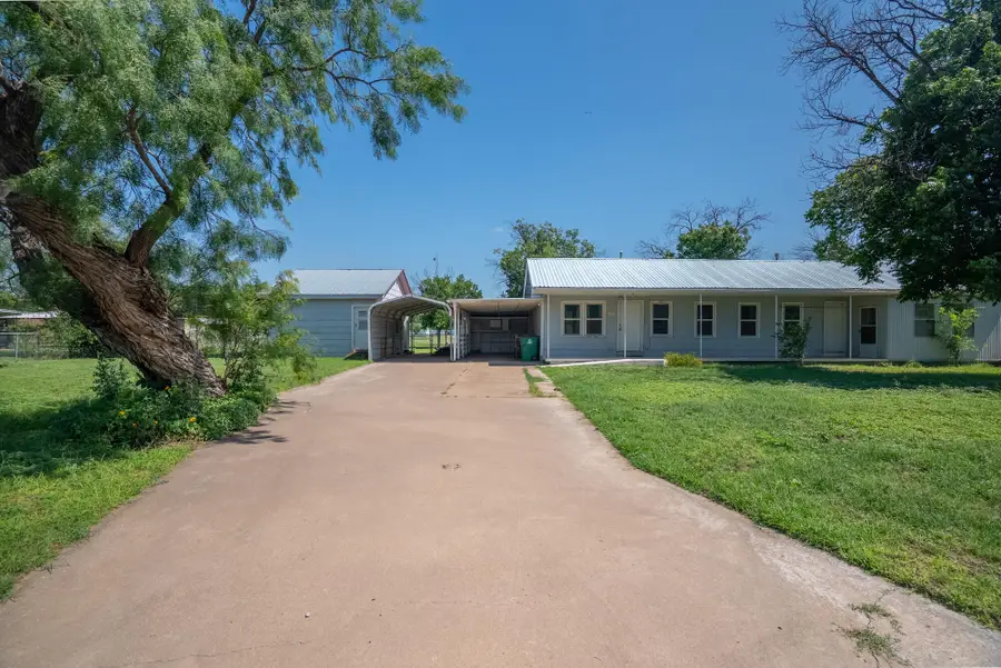 714 E 23rd Street, San Angelo, TX 76903 - #2