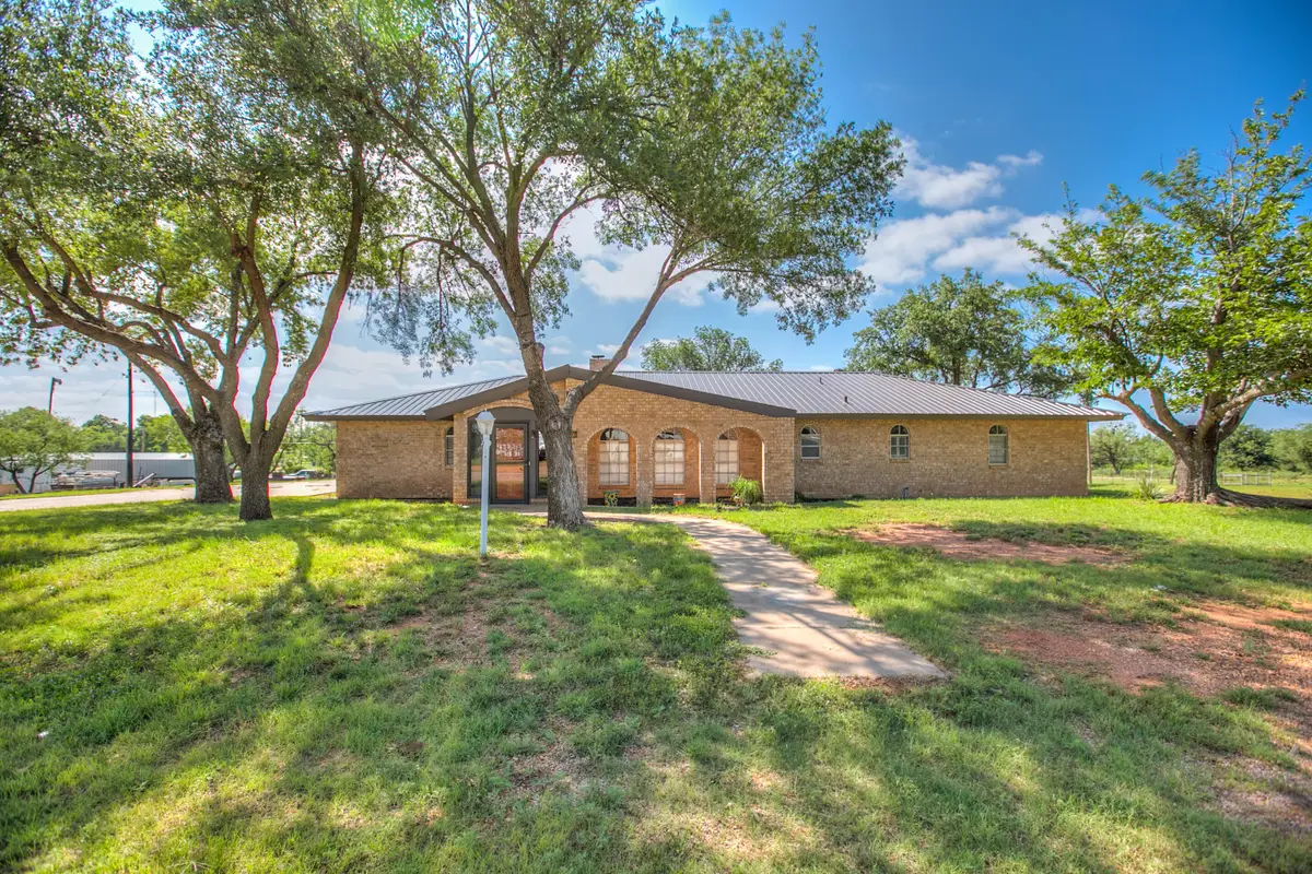 207 Briarwood Drive, Bronte, TX 76933 - #1