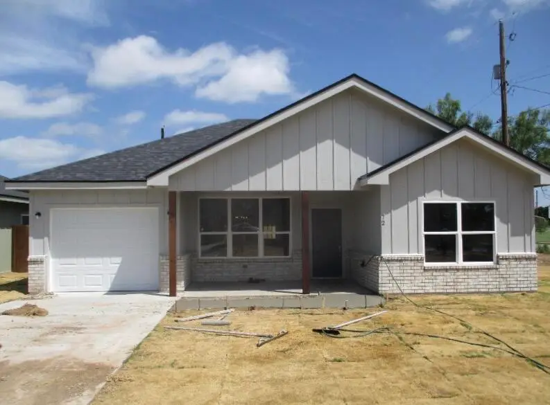 60 E 17th Street, San Angelo, TX 76903 - #1