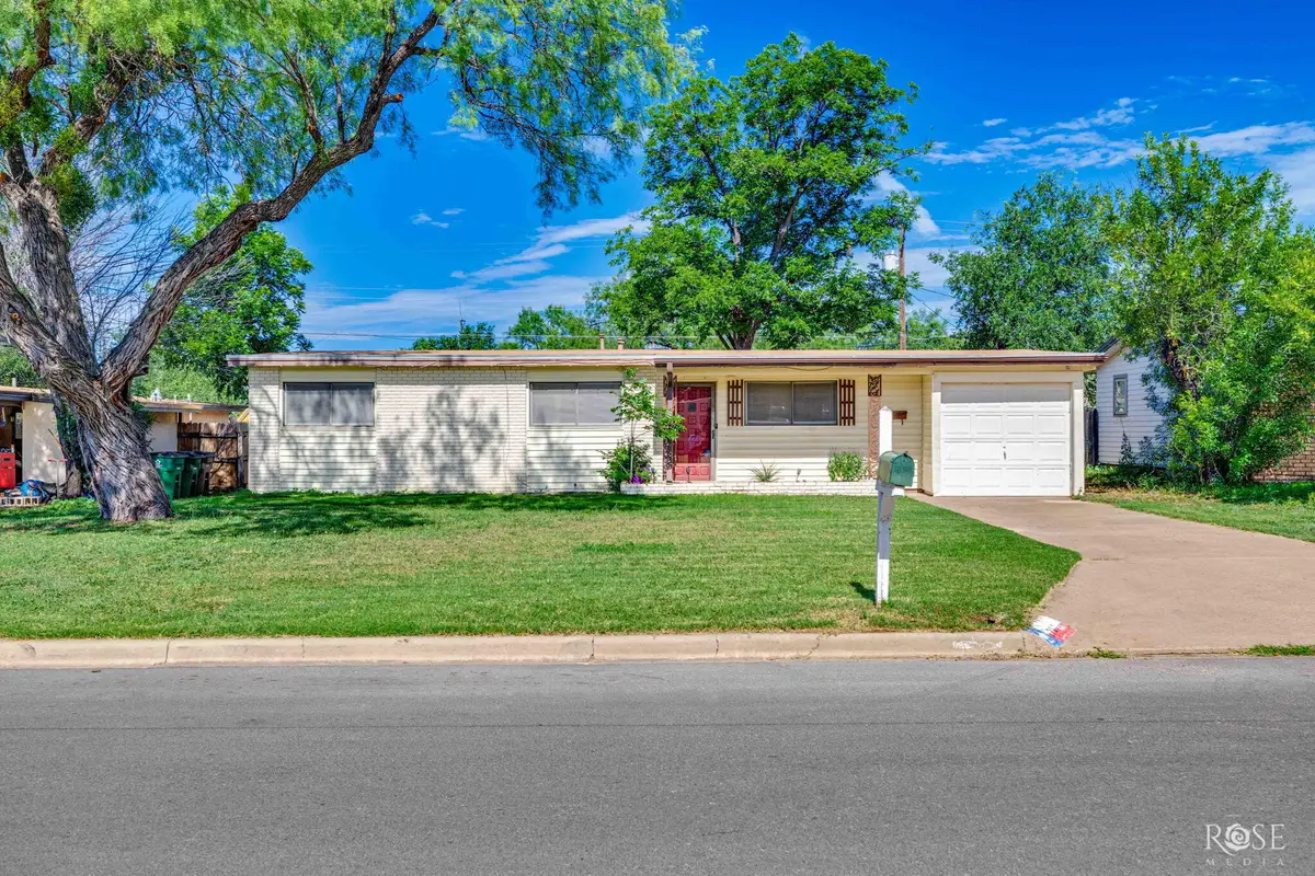 2105 S A & M Avenue, San Angelo, TX 76904 - #1