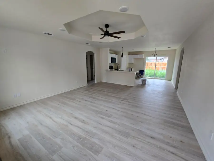 438 E 45th Street, San Angelo, TX 76903 - #2