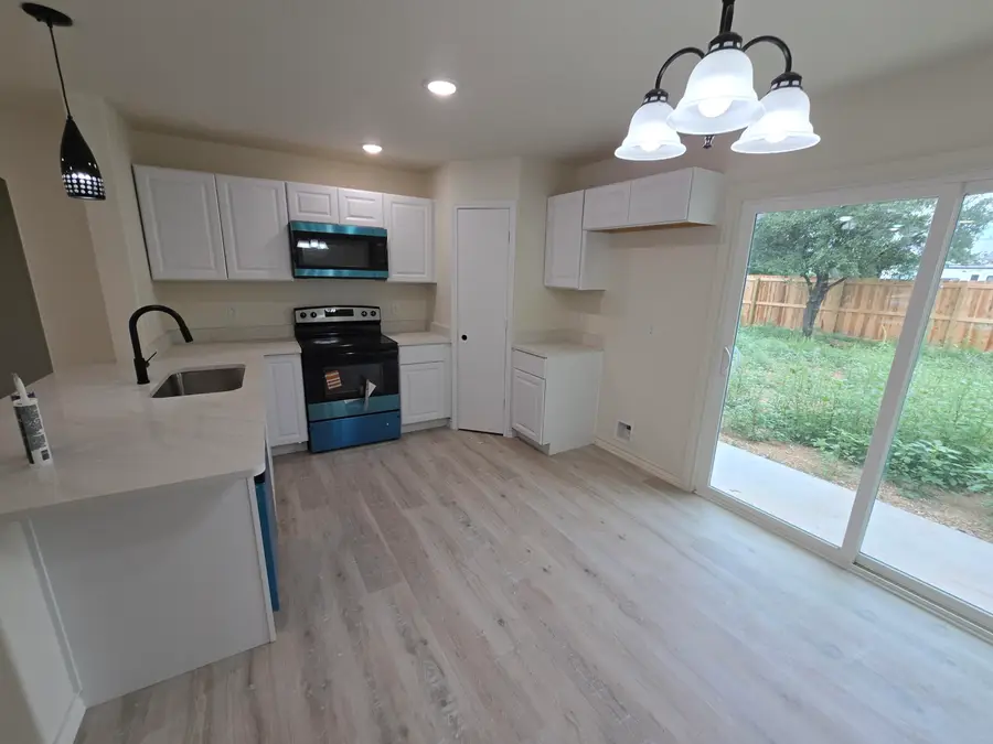 438 E 45th Street, San Angelo, TX 76903 - #3