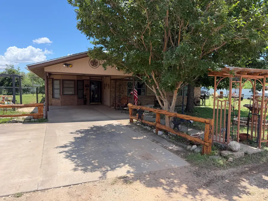 349 W 34th Street, San Angelo, TX 76903 - #2