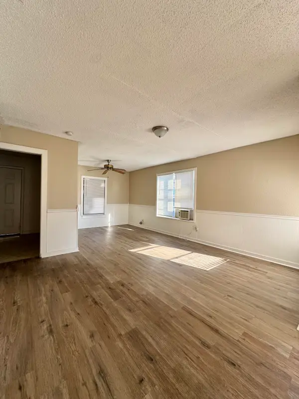 132 E 11th Street, San Angelo, TX 76903