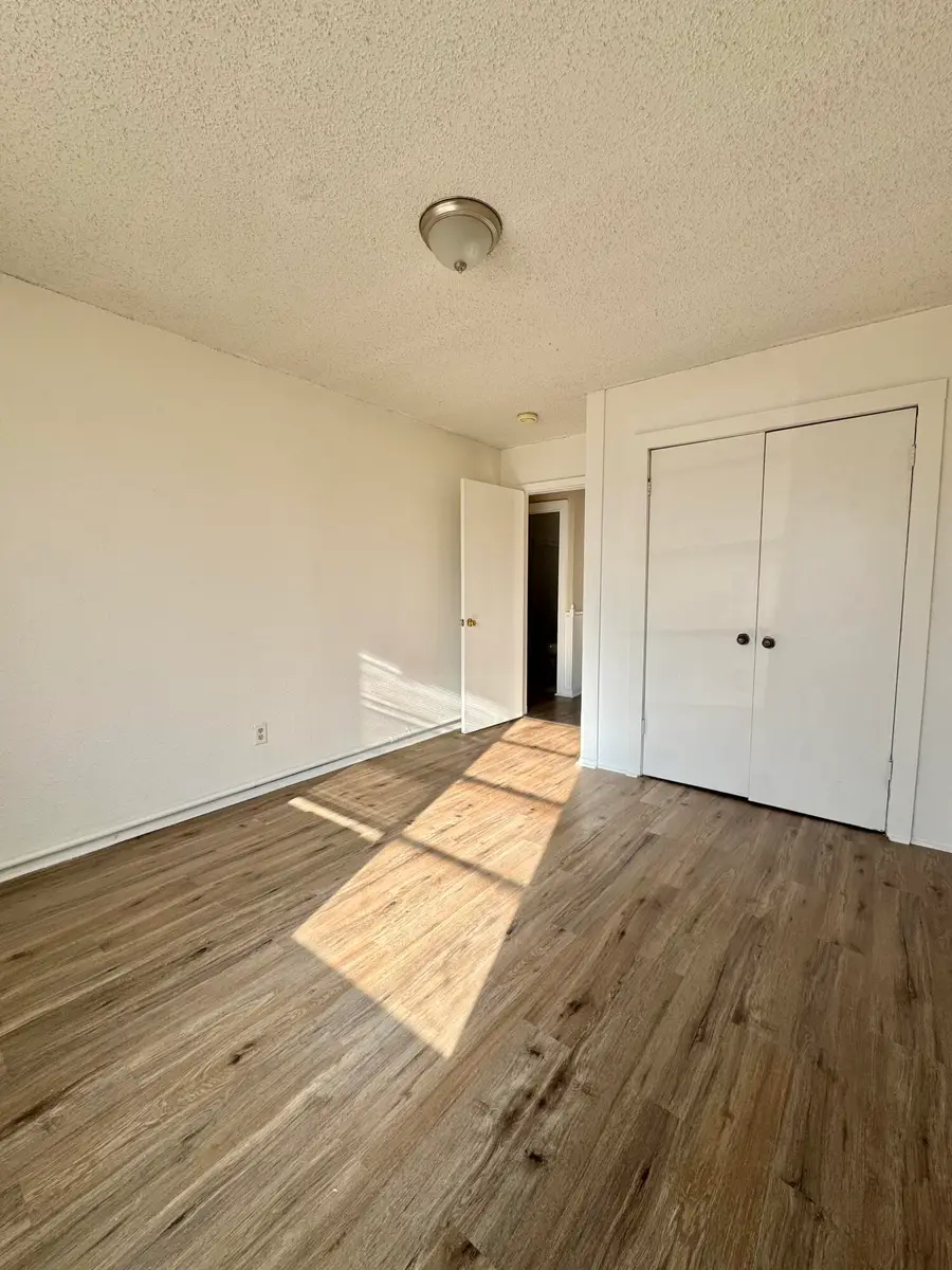 132 E 11th Street, San Angelo, TX 76903 - #2