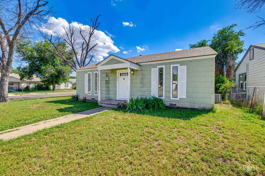 403 Angelo Boulevard, San Angelo, TX 76901 - #2