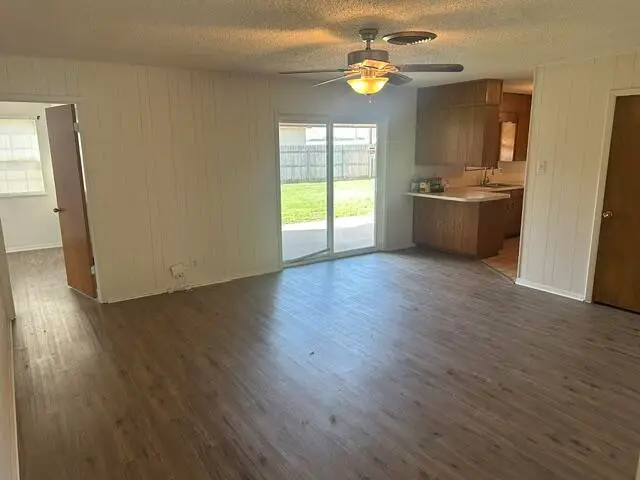 3909 Robin Hood Trail, San Angelo, TX 76901 - #3