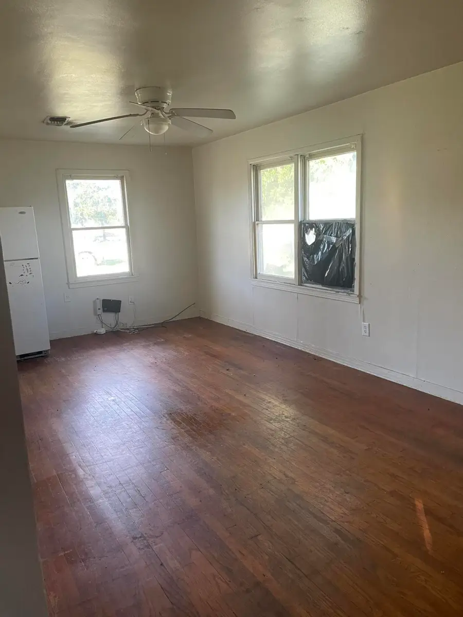 40 W 30th Street, San Angelo, TX 76903 - #2