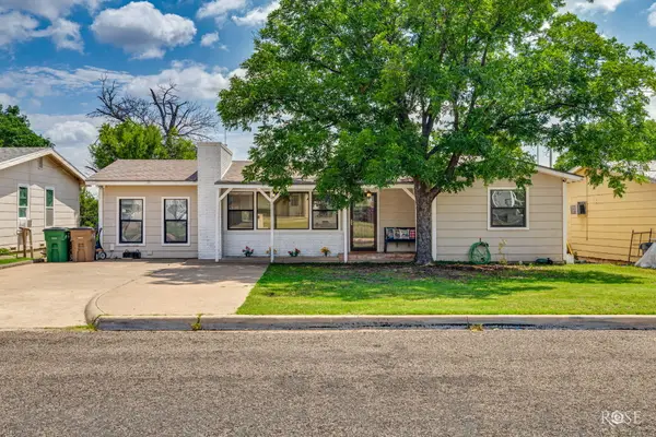 906 N Adams Street, San Angelo, TX 76901