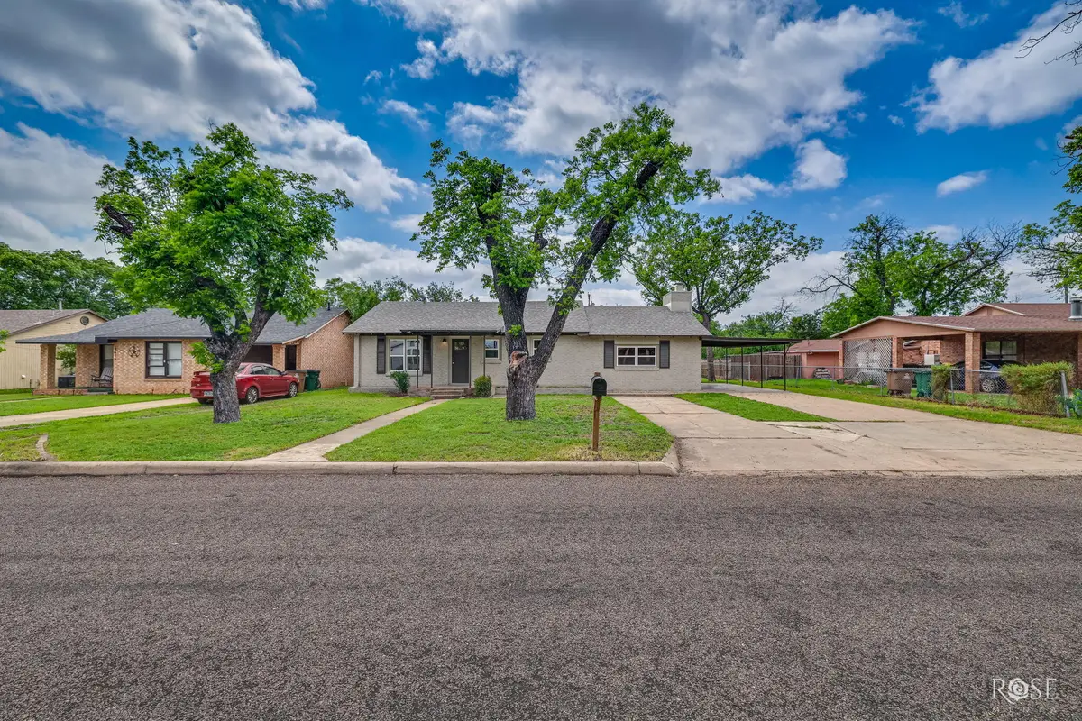 2425 Chestnut Street, San Angelo, TX 76901 - #1