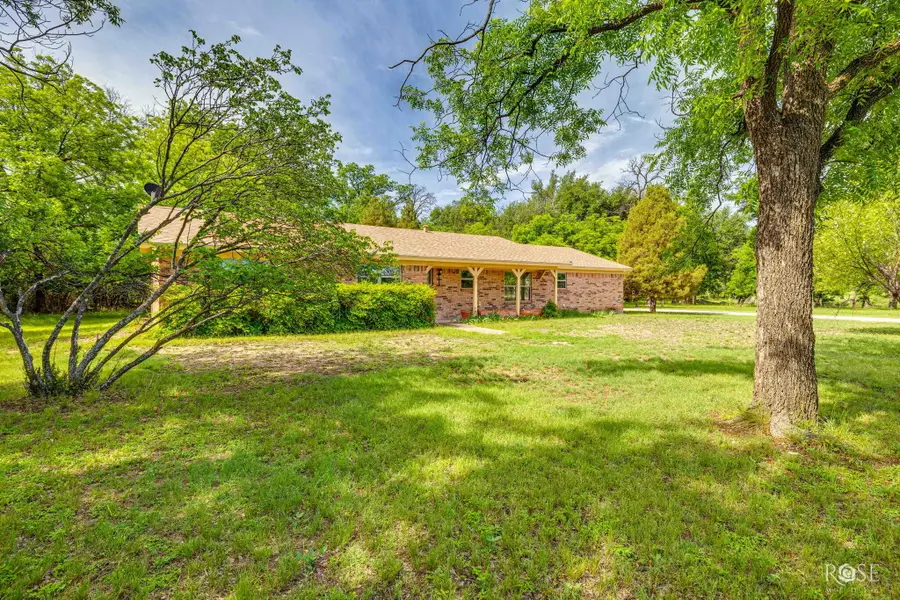 508 Sherwood Loop, Mertzon, TX 76941 - #3