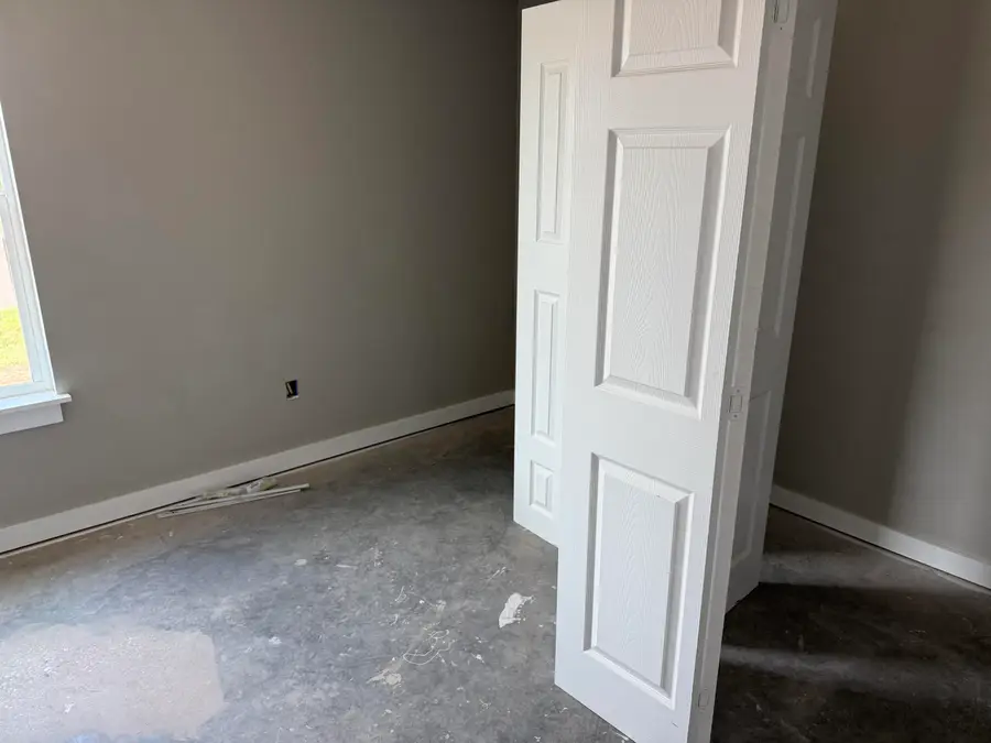 423 E Harris Avenue, San Angelo, TX 76903 - #3
