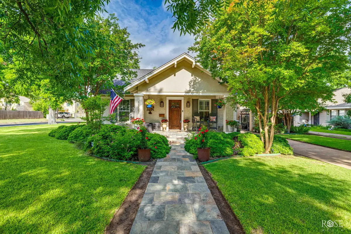 1327 Mackenzie Street, San Angelo, TX 76901 - #1