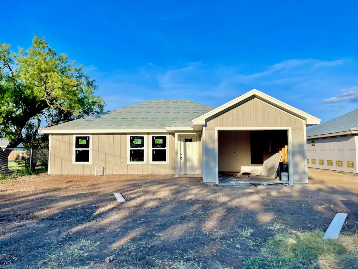 3808 Crockett Street, San Angelo, TX 76903 - #1