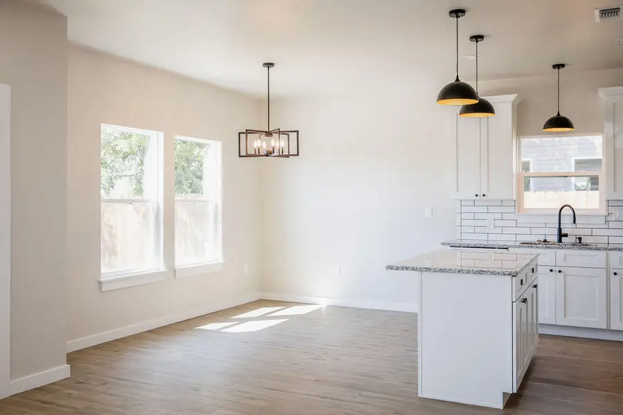 216 W 27th Street, San Angelo, TX 76903 - #3