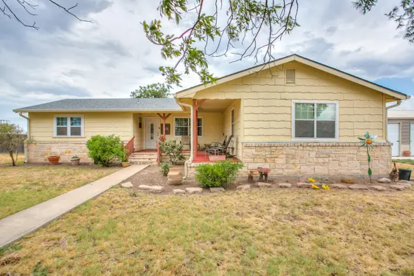 4077 Commissioners Lane, San Angelo, TX 76905
