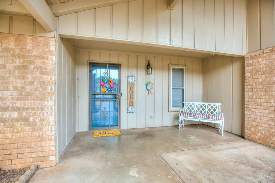 2802 Canyon Creek Drive, San Angelo, TX 76904 - #3