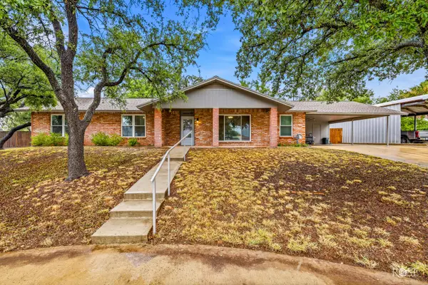 126 E Castlehill Road, Sonora, TX 76950