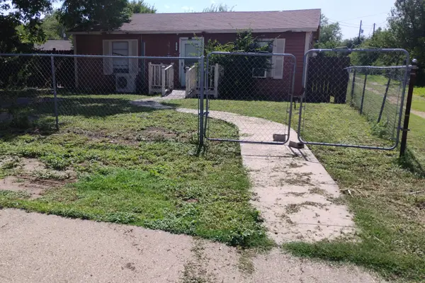 8 W W Avenue P, San Angelo, TX 76903
