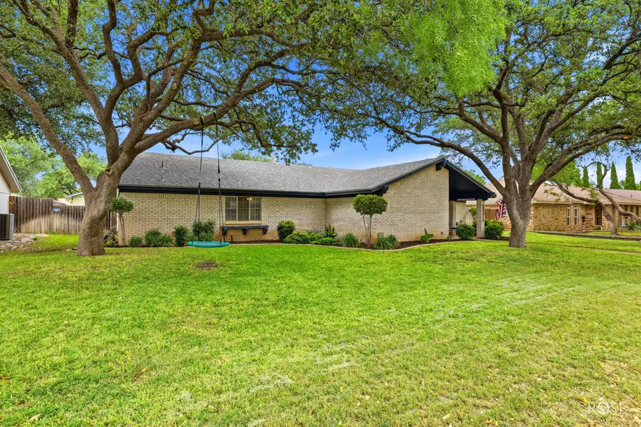 2914 Briargrove Lane, San Angelo, TX 76904 - #3