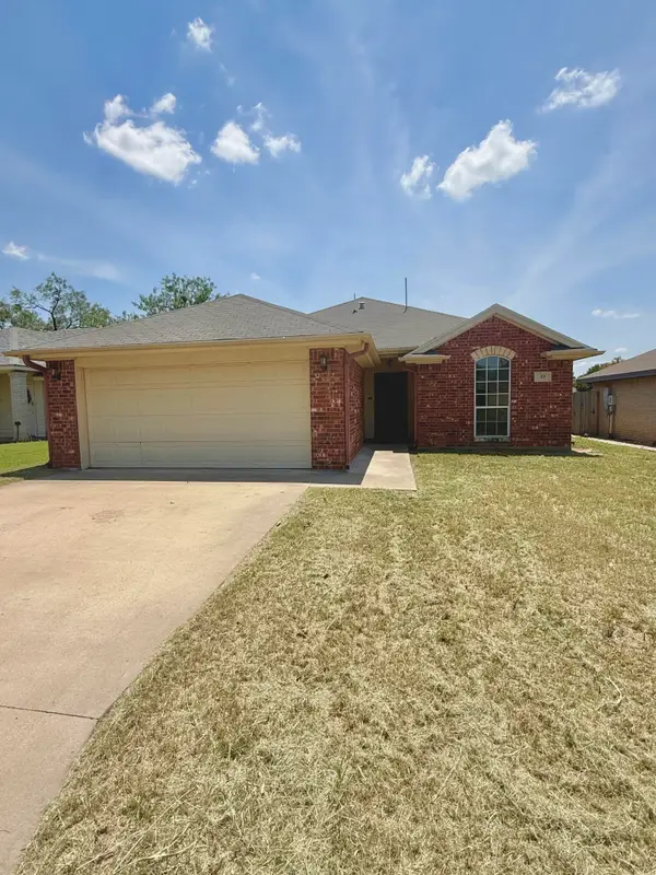 49 Amberwood Drive, San Angelo, TX 76903