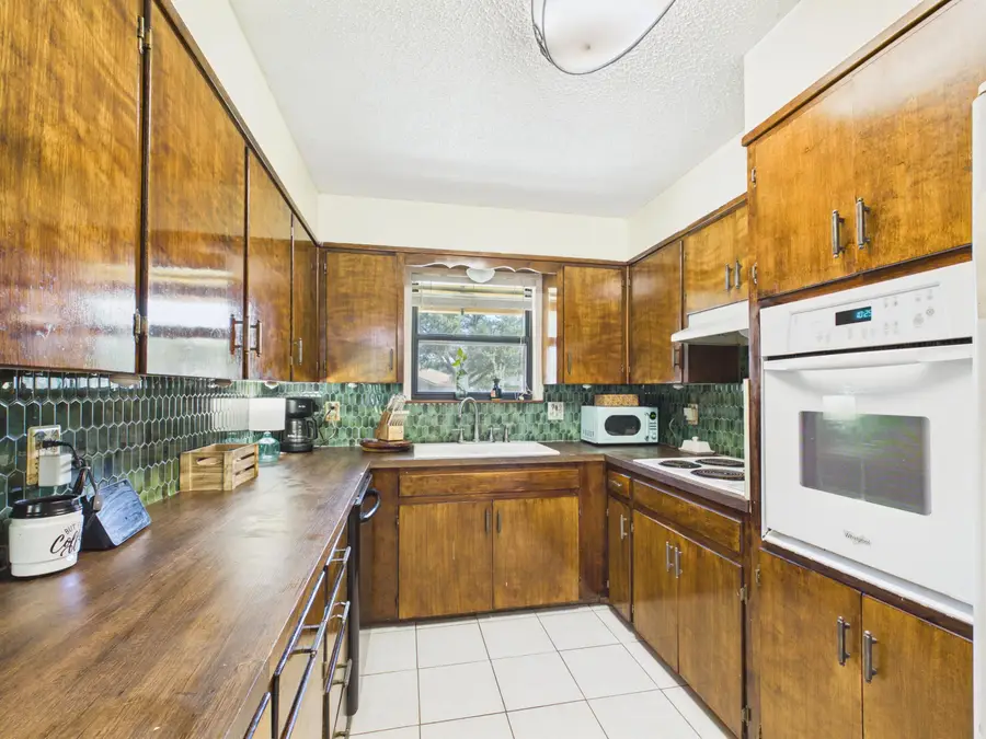 3317 Southland Boulevard, San Angelo, TX 76904 - #2