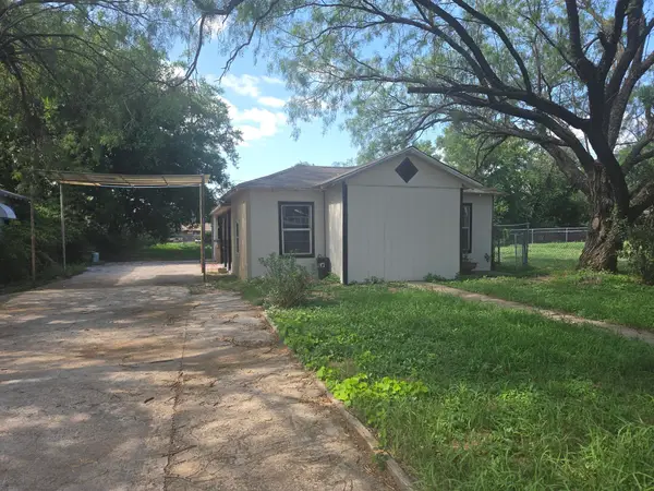19 W Avenue O, San Angelo, TX 76903