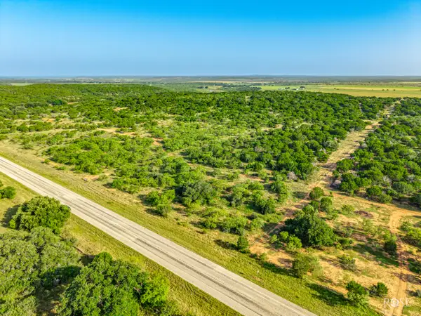 11742 Texas 29, Hext, TX 76848