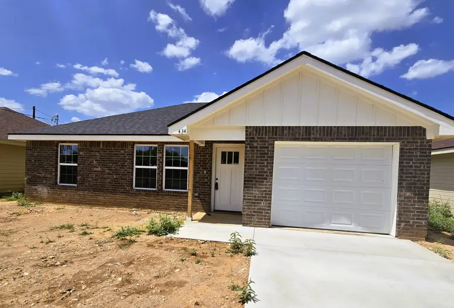 434 E 45th Street, San Angelo, TX 76903 - #2